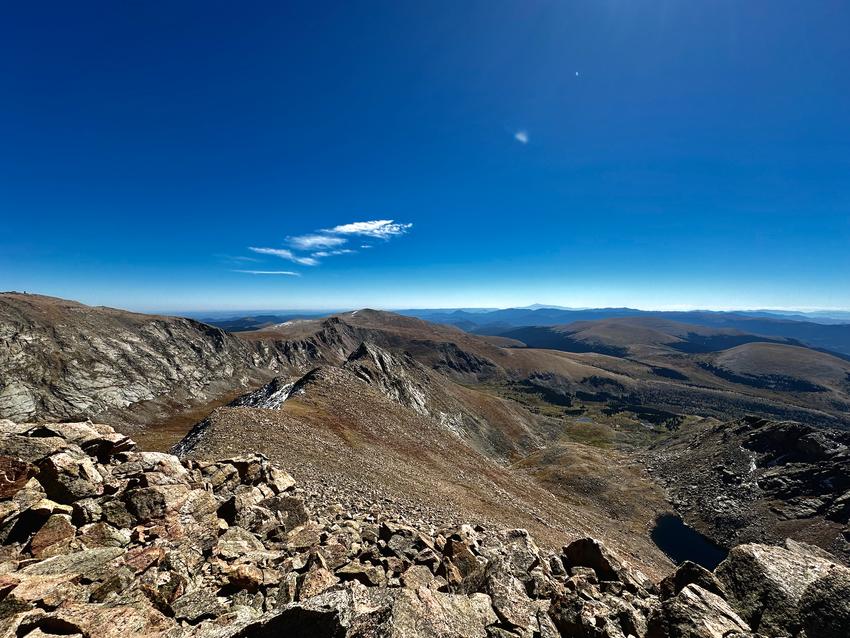 View of the mountain range from top of Mount Bierstadt